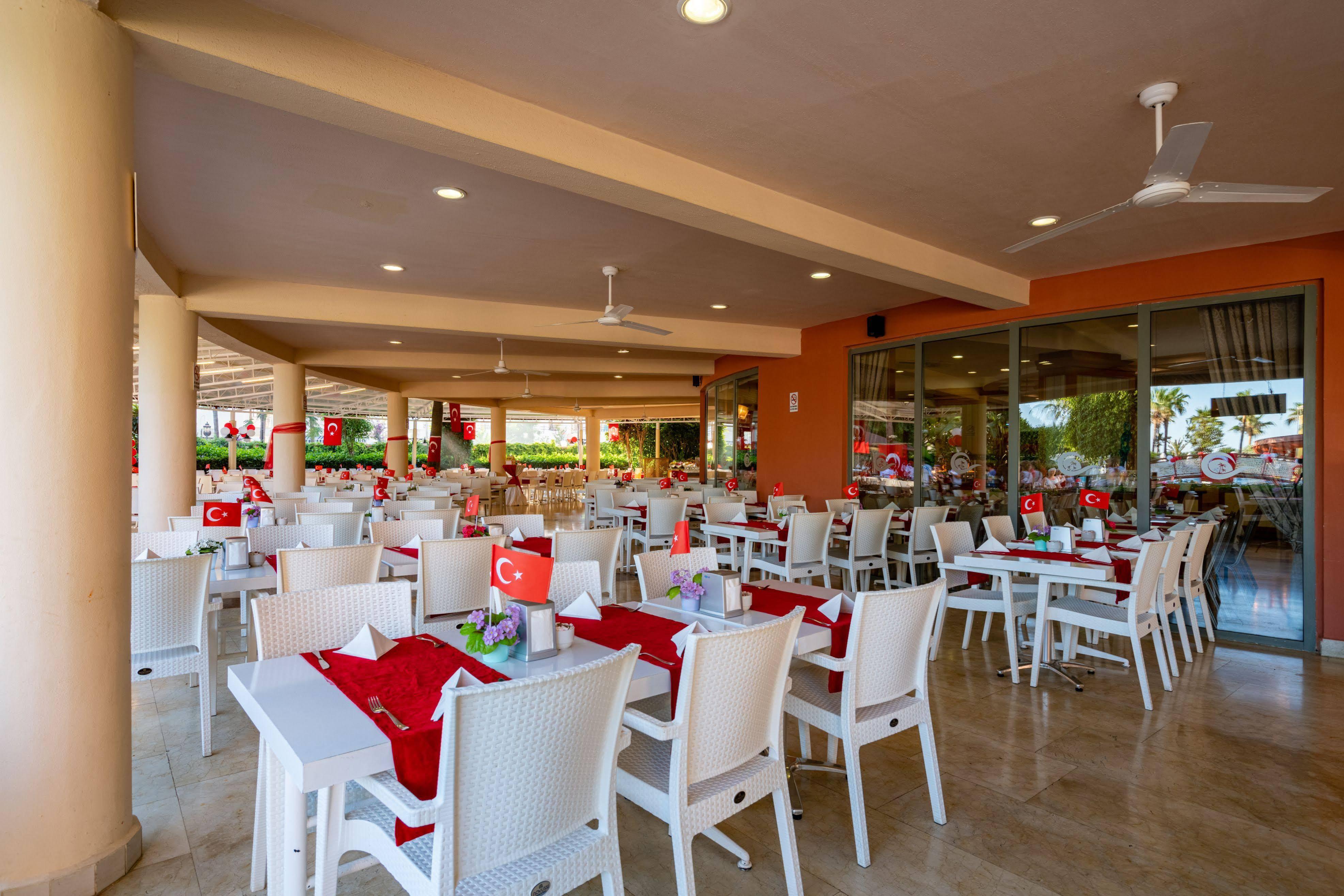 Palmeras Beach Hotel Payallar Buitenkant foto